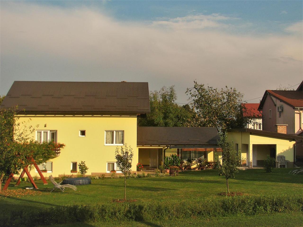 Hotel House Sekulic Grabovac  Zewnętrze zdjęcie